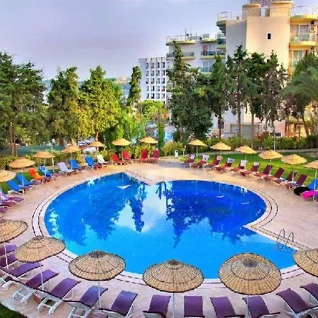 Otel Vista Hill 4*