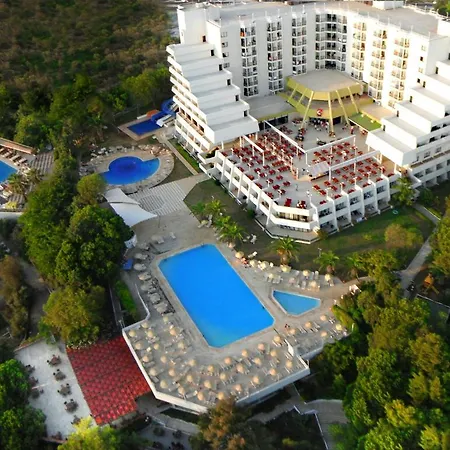 Vista Hill Hotel 4*
