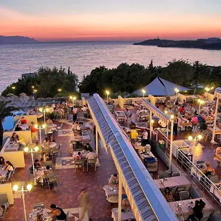 Vista Hill Hotel
