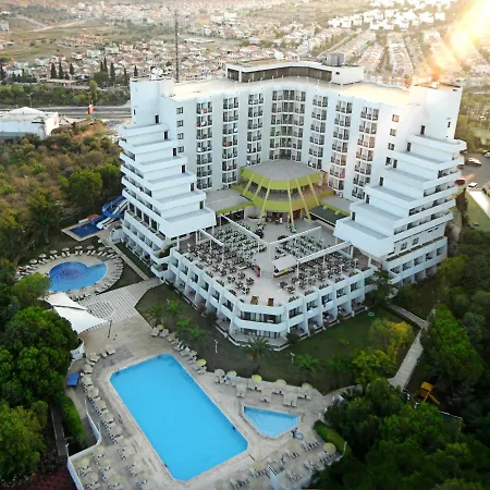 Vista Hill Hotel 4*