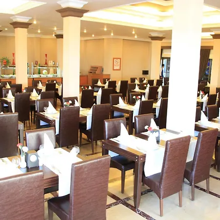Hotel Vista Hill 4*