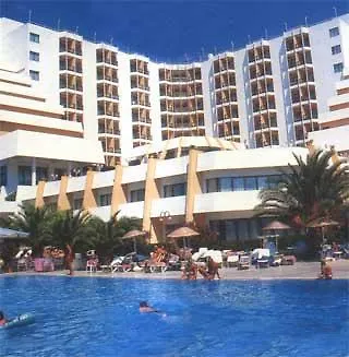 Vista Hill Hotel 4*